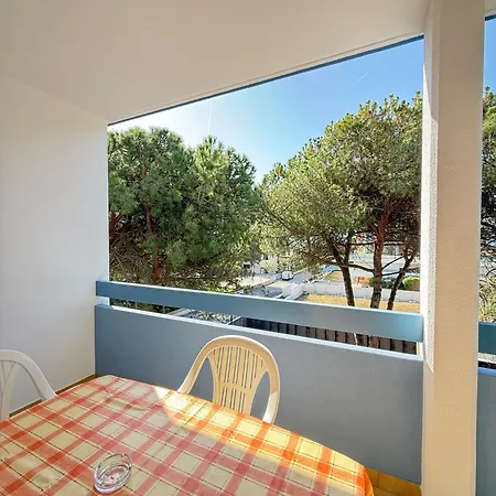 Apartment Grazioso N 40 A A 100mt Dal Mare